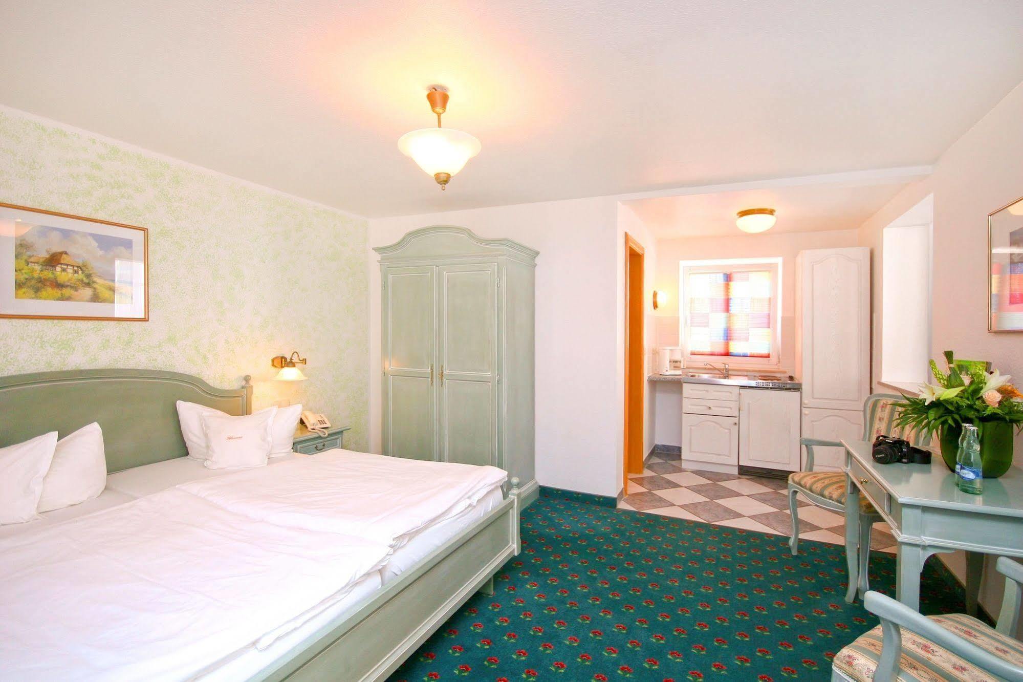 Hotel Villa Neander Binz Luaran gambar