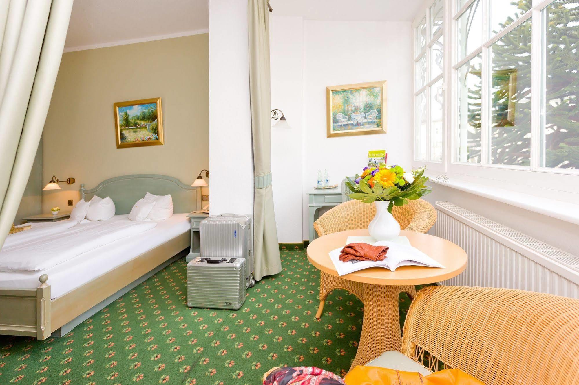 Hotel Villa Neander Binz Luaran gambar